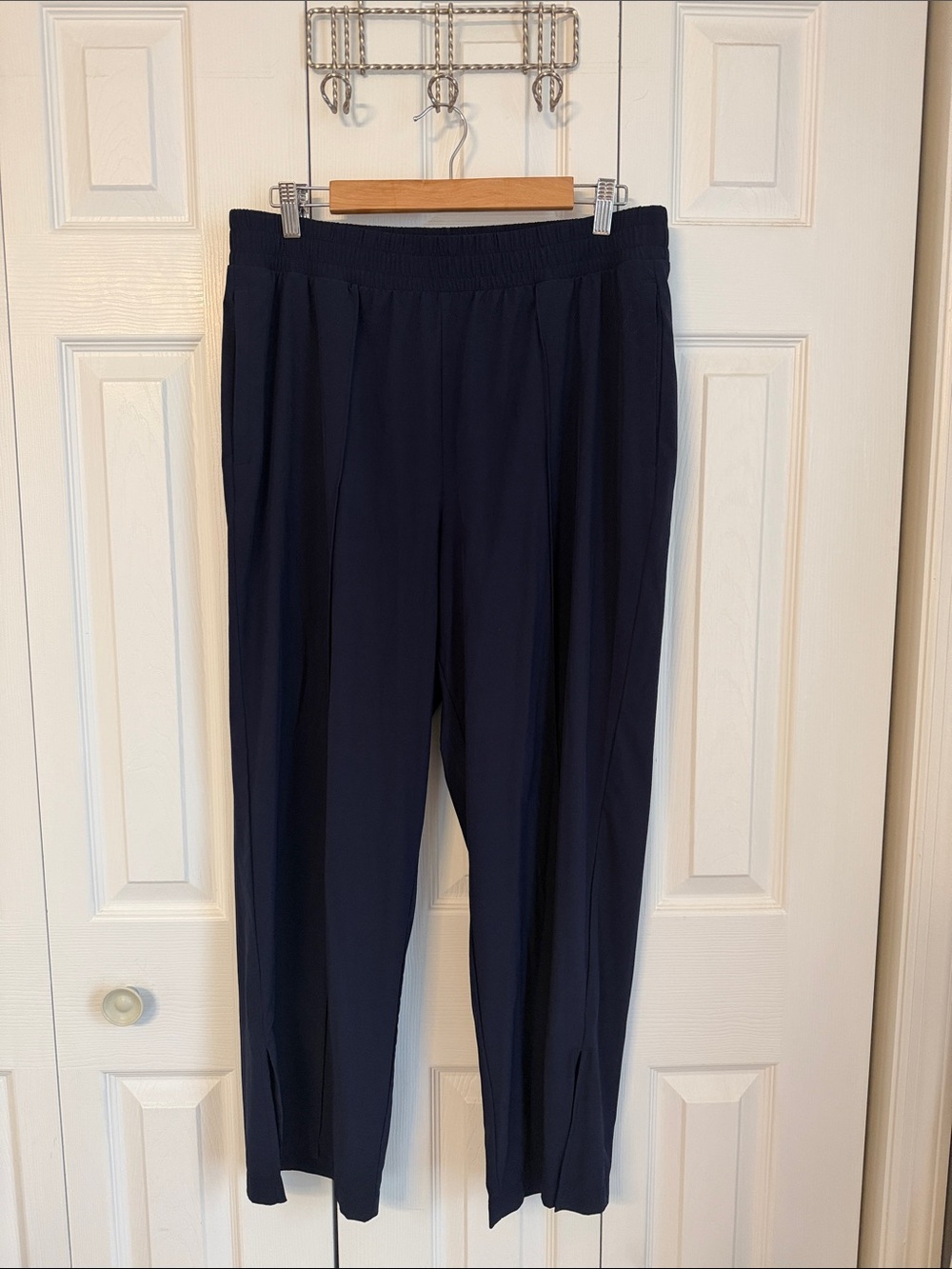Very good used condition gapfit pants in large petite